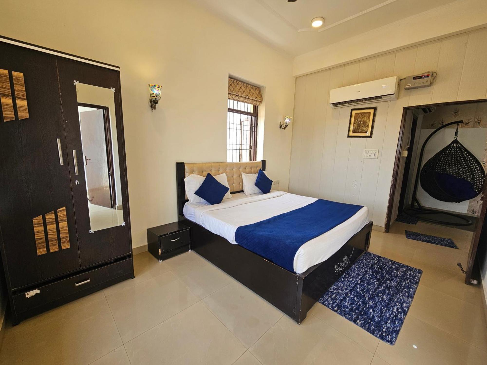 Elegance Resort Vrindāvan Buitenkant foto