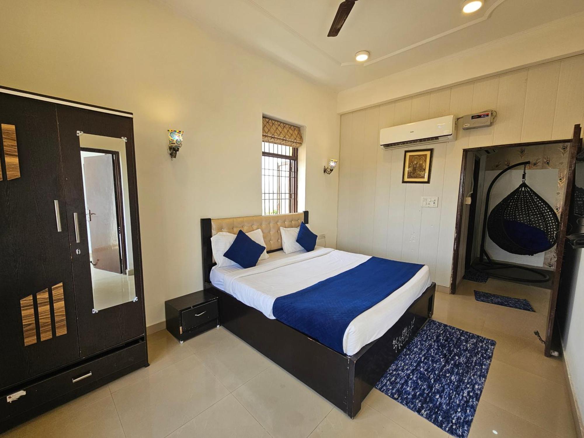 Elegance Resort Vrindāvan Buitenkant foto