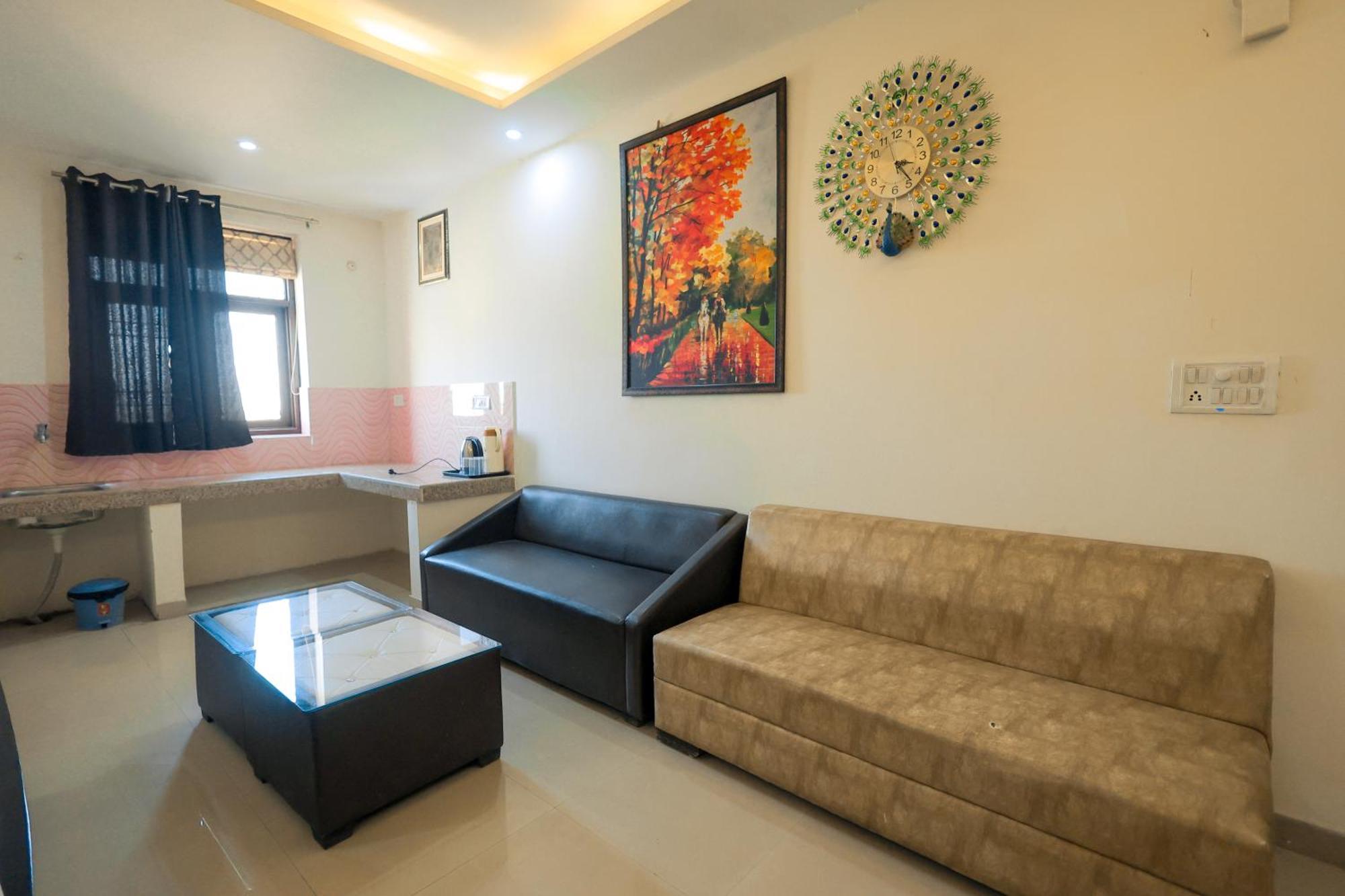 Elegance Resort Vrindāvan Buitenkant foto